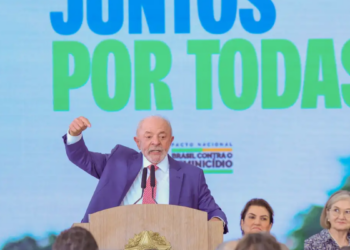 Novo decreto do governo federal atualiza o Marco Civil da Internet e estabelece regras mais rígidas para plataformas digitais no Brasil.
