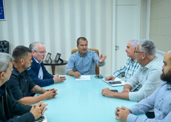 Encontro em Campos tratou de investimentos no setor offshore, logística aeroportuária e oportunidades econômicas.