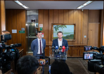Novo Desenrola Brasil já renegociou aproximadamente R$ 10 bilhões em dívidas e ultrapassou 1 milhão de operações, segundo o Ministério da Fazenda.