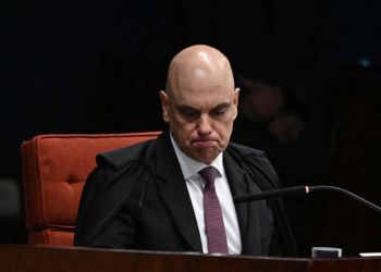 Corte americana autoriza intimação eletrônica de Alexandre de Moraes em processo movido por empresas ligadas à plataforma Rumble e à Truth Social.