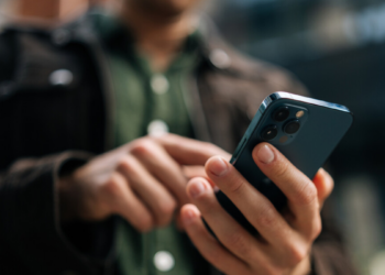 Setor de tecnologia reage às novas medidas do governo sobre plataformas digitais e reforça debate sobre liberdade online.
