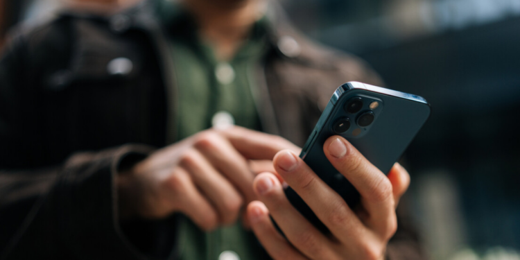Setor de tecnologia reage às novas medidas do governo sobre plataformas digitais e reforça debate sobre liberdade online.