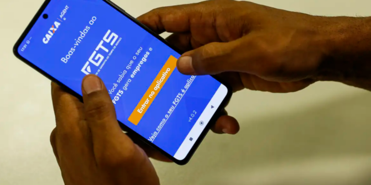 FGTS distribuirá R$ 13 bilhões do lucro de 2025 para trabalhadores com saldo no Fundo.