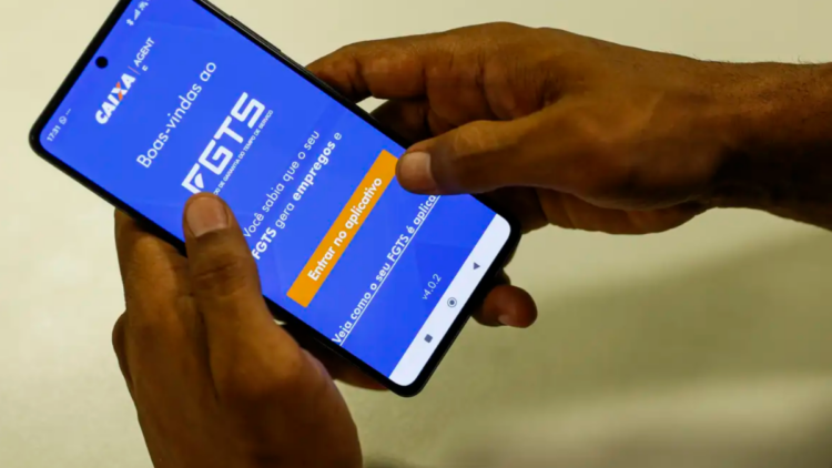 FGTS distribuirá R$ 13 bilhões do lucro de 2025 para trabalhadores com saldo no Fundo.