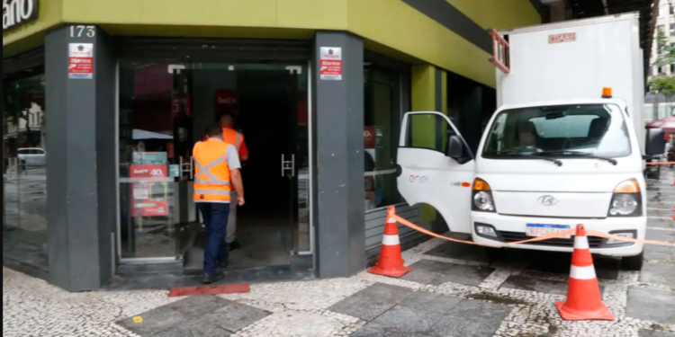Moradores de São Paulo sentiram tremores causados por terremoto de magnitude 6,9 registrado no norte do Chile.