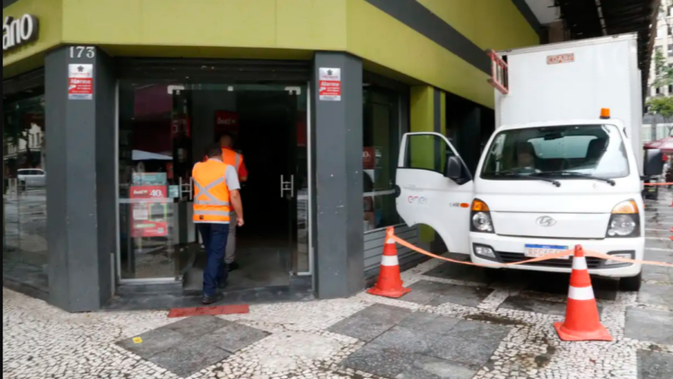 Moradores de São Paulo sentiram tremores causados por terremoto de magnitude 6,9 registrado no norte do Chile.