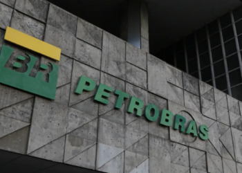 Programa de estágio da Petrobras terá vagas inclusivas e oportunidades em cidades de vários estados.