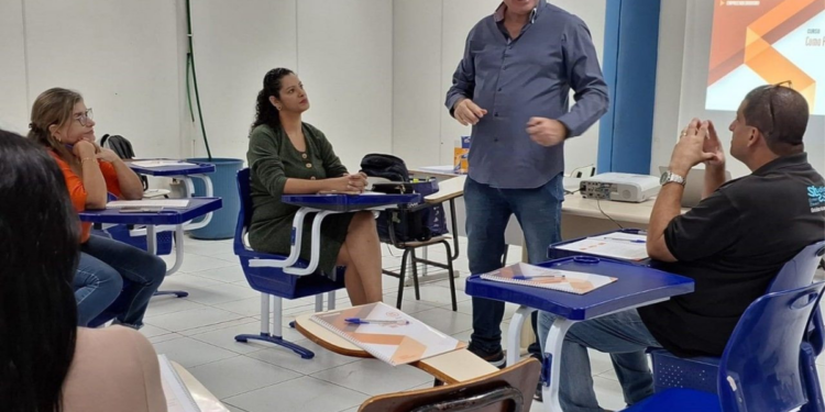 Semana do MEI 2026 em Campos oferece palestras e oficinas gratuitas para capacitação de microempreendedores individuais.