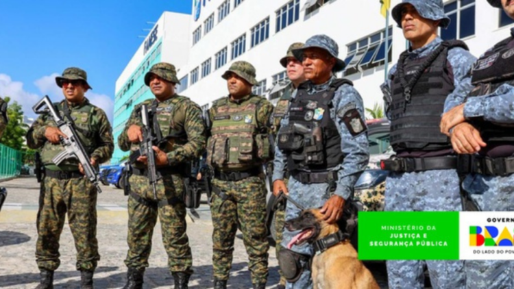 Operação nacional apreende drogas, armas e bloqueia milhões ligados ao crime organizado em diversos estados.