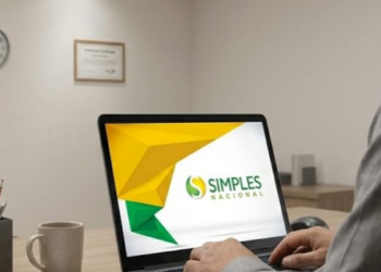 Reforma Tributária traz alterações no Simples Nacional e exige atenção de micro e pequenas empresas a partir de setembro.