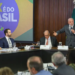Lula afirma que o Brasil buscará novos parceiros comerciais após anúncio de tarifas dos EUA. Presidente critica medida de Donald Trump e defende fortalecimento das relações multilaterais.