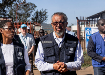 OMS alerta para falhas no rastreamento de contatos durante surto de ebola e reforça necessidade de ação rápida no Congo.