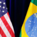 Brasil negocia com os Estados Unidos para evitar tarifa adicional de 25% sobre produtos brasileiros. Governo rejeita críticas ao Pix e tenta limitar debate ao campo comercial.