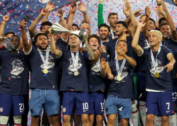 Estados Unidos vencem o Paraguai por 4 a 1 no SoFi Stadium e começam a Copa do Mundo com atuação dominante.