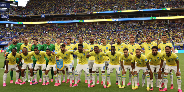 Brasil enfrenta o Japão nesta segunda-feira, em Houston, pelo mata-mata da Copa do Mundo de 2026, com Ancelotti cobrando concentração total.