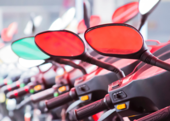Governo lançou linha de crédito para entregadores comprarem motos e bicicletas elétricas