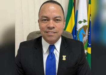 Presença de Anderson de Matos com Eduardo Paes expõe articulações no Norte Fluminense