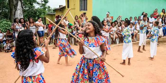 #QuilomboUrbano, #MineiroPau, #FogueiraDeXangô, #CulturaAfroBrasileira, #MemóriaNegra, #SantaCruzRJ, #Umbanda, #Xangô