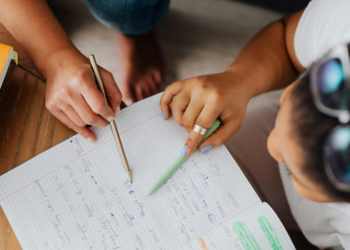 Estudantes têm até 5 de junho para confirmar inscrição no Enem 2026. Provas ocorrem nos dias 8 e 15 de novembro.