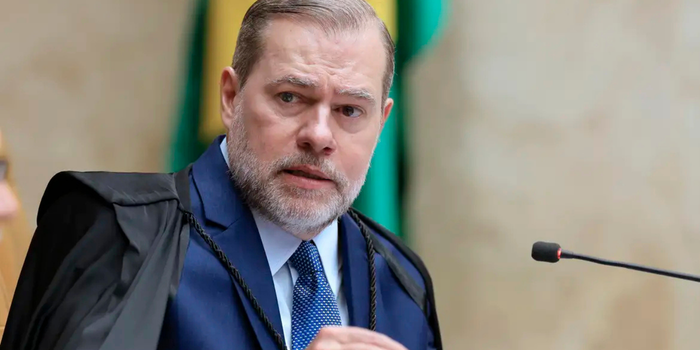 STF analisa regras sobre responsabilização de big techs. Toffoli propõe 60 dias para adaptação de plataformas às novas exigências sobre conteúdos ilegais.