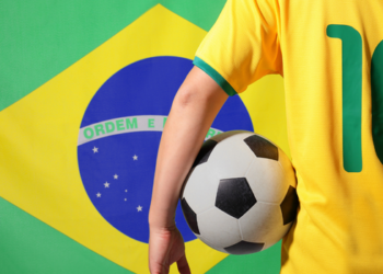 Pesquisa revela queda na confiança e no entusiasmo dos torcedores com a Seleção Brasileira na Copa do Mundo, apesar de vitória recente sobre o Haiti.