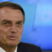 Jair Bolsonaro presta depoimento à Polícia Civil do DF em investigação sobre arma registrada em seu nome e apreendida durante uma abordagem em Taguatinga.