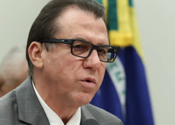 Ministro Luiz Marinho critica uso irregular do MEI como substituto de vínculo de emprego e defende atuação do STF no combate à “pejotização” no Brasil.