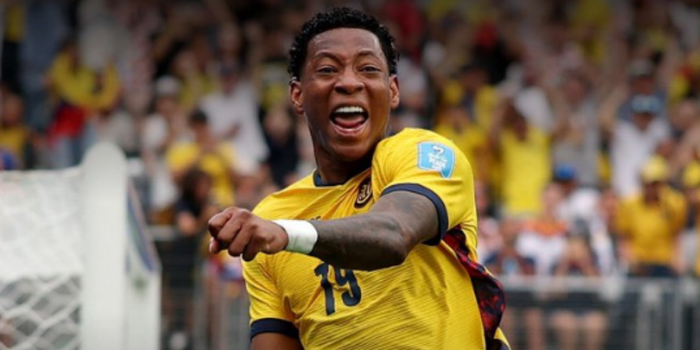 Equador vence a Alemanha por 2 a 1 de virada, garante classificação histórica para o mata-mata da Copa do Mundo e avança entre os melhores terceiros colocados.