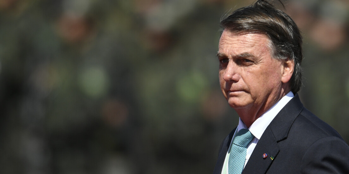 PMDF registra perda de sinal em tornozeleira eletrônica de Jair Bolsonaro. Equipe foi acionada, dispositivo foi verificado e sinal restabelecido.
