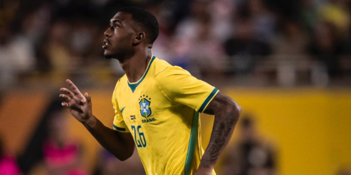 Rayan brilhou na vitória do Brasil sobre a Escócia, bateu recordes na Copa do Mundo e destacou o trabalho de Carlo Ancelotti, Fernando Diniz e Andoni Iraola em sua evolução.