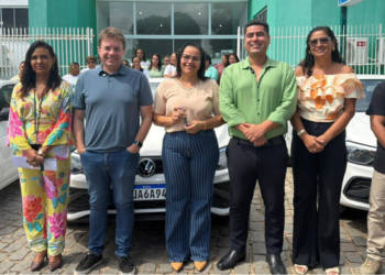 Carapebus ampliou a frota da Secretaria de Saúde com quatro novos veículos destinados à atenção básica, fortalecendo o atendimento nas UBS e equipes da Estratégia Saúde da Família.