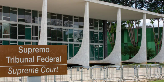 STF registra 4 votos para liberar pagamento retroativo de penduricalhos a juízes, procuradores e promotores. Julgamento virtual termina na segunda-feira.