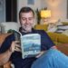Marcelo Freixo lança no Norte Fluminense biografia sobre política, milícias e crime organizado no Rio
