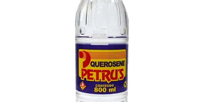 Anvisa determina recolhimento de todos os lotes do Querosene Petrus por falta de registro.