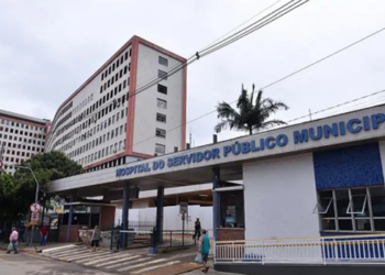 Senado aprova projeto que aumenta penas para agressões, ameaças, desacato e outros crimes contra profissionais da saúde e da educação.