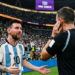 Atacante do Egito critica arbitragem após derrota para a Argentina por 3 a 2 nas oitavas da Copa do Mundo. Mostafa Zico afirma que partida foi “direcionada”.