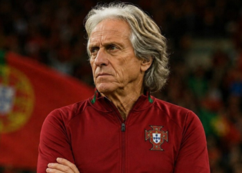 Jorge Jesus está próximo de assumir a seleção de Portugal com contrato até 2030, segundo o jornal A Bola. Técnico substituirá Roberto Martínez.