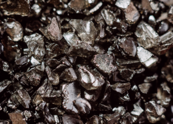  Governo federal debate plano para ampliar a produção de minerais críticos no Brasil, fortalecer a indústria nacional e reduzir a exportação de matérias-primas.