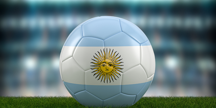 Argentina e Inglaterra disputam nesta quarta-feira uma vaga na final da Copa do Mundo de 2026. Messi, Bellingham e Harry Kane lideram o confronto entre duas seleções históricas.