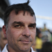 Equipe de Flávio Bolsonaro amplia esquema de segurança após identificar mais de 2 mil ameaças desde junho, principalmente nas redes sociais.