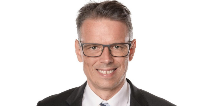 Ministério Público da Suíça pede prisão perpétua para o ex-parlamentar Patrick Frei, acusado de crimes sexuais, tentativas de homicídio e atos envolvendo menor.