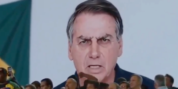 Deputada Dandara Tonantzin aciona o STF e pede apuração sobre vídeo criado com inteligência artificial de Jair Bolsonaro exibido na convenção do PL.