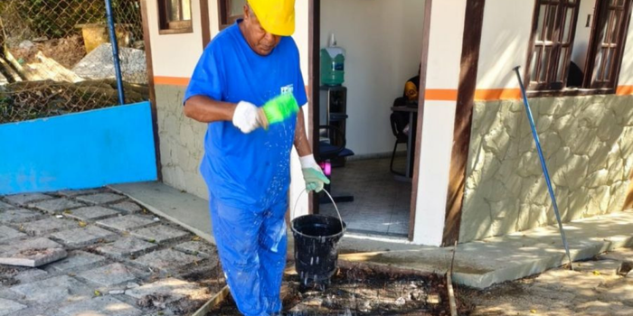 Rio das Ostras realiza manutenção em escolas e creches durante as férias de julho, com reparos, pintura, drenagem, elétrica, hidráulica e climatização.