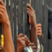 Número de brasileiros vítimas de tráfico de pessoas aumentou 33%, segundo relatório do MJSP e UNODC. Golpistas usam internet e inteligência artificial para aliciar vítimas.