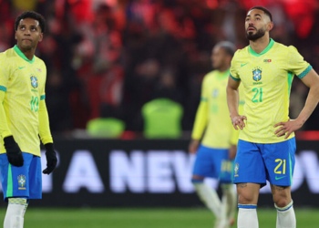 Jogo Brasil x Noruega pode mudar de horário nas oitavas da Copa do Mundo de 2026. FIFA estuda ajustes por causa de risco climático em México x Inglaterra.