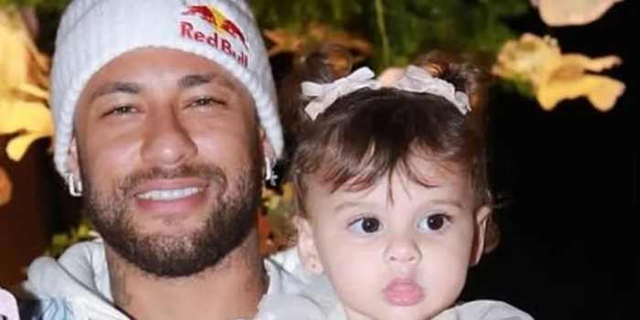 Neymar pagaria cerca de R$ 80 mil mensais de pensão para Helena, além de aluguel, babás e segurança, segundo informações divulgadas pela imprensa.