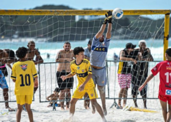 Cabo Frio inicia neste sábado a 5ª Copa de Beach Soccer, com jogos na Praia do Forte até novembro.