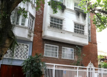 Possíveis mudanças no ITCMD levam famílias a antecipar doações de imóveis. Cartórios registraram 185,8 mil escrituras de doação em 2025.