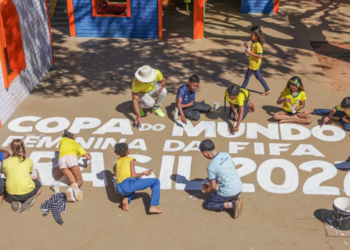 Fifa abre manifestação de interesse para voluntários da Copa do Mundo Feminina de 2027. Cerca de 6 mil pessoas deverão atuar em oito cidades brasileiras.