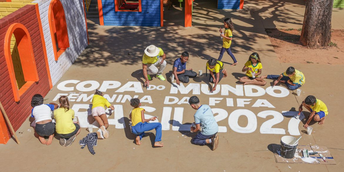 Fifa abre manifestação de interesse para voluntários da Copa do Mundo Feminina de 2027. Cerca de 6 mil pessoas deverão atuar em oito cidades brasileiras.
